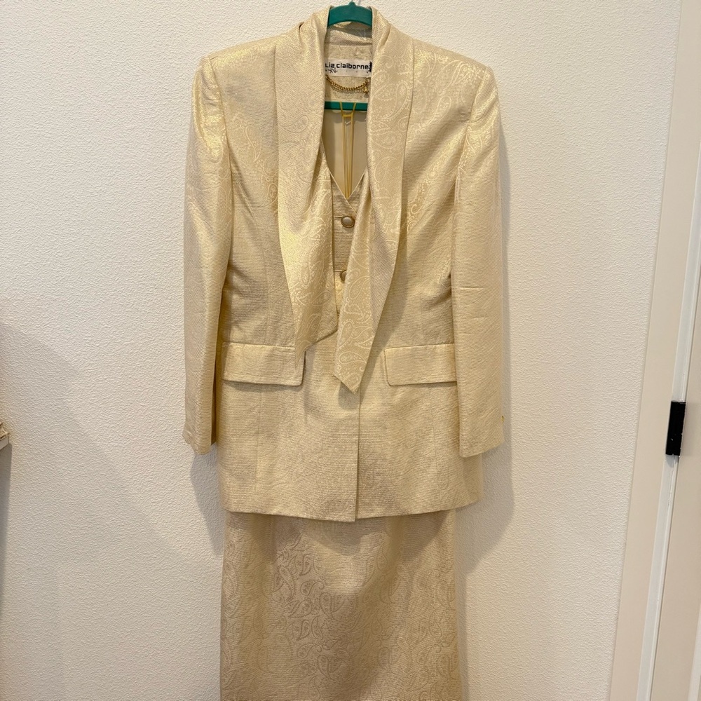 Vtg Liz Claiborne Silk Paisley Jacquard Power Skirt Suit Trending Cream Gold 8